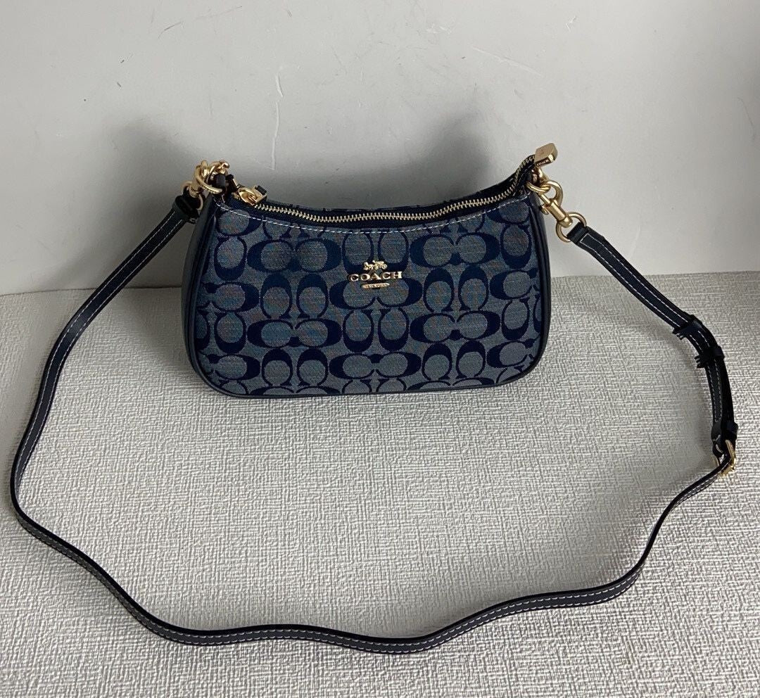 COACH CH139 Teri Shoulder Bag – Signature Chambray Blue