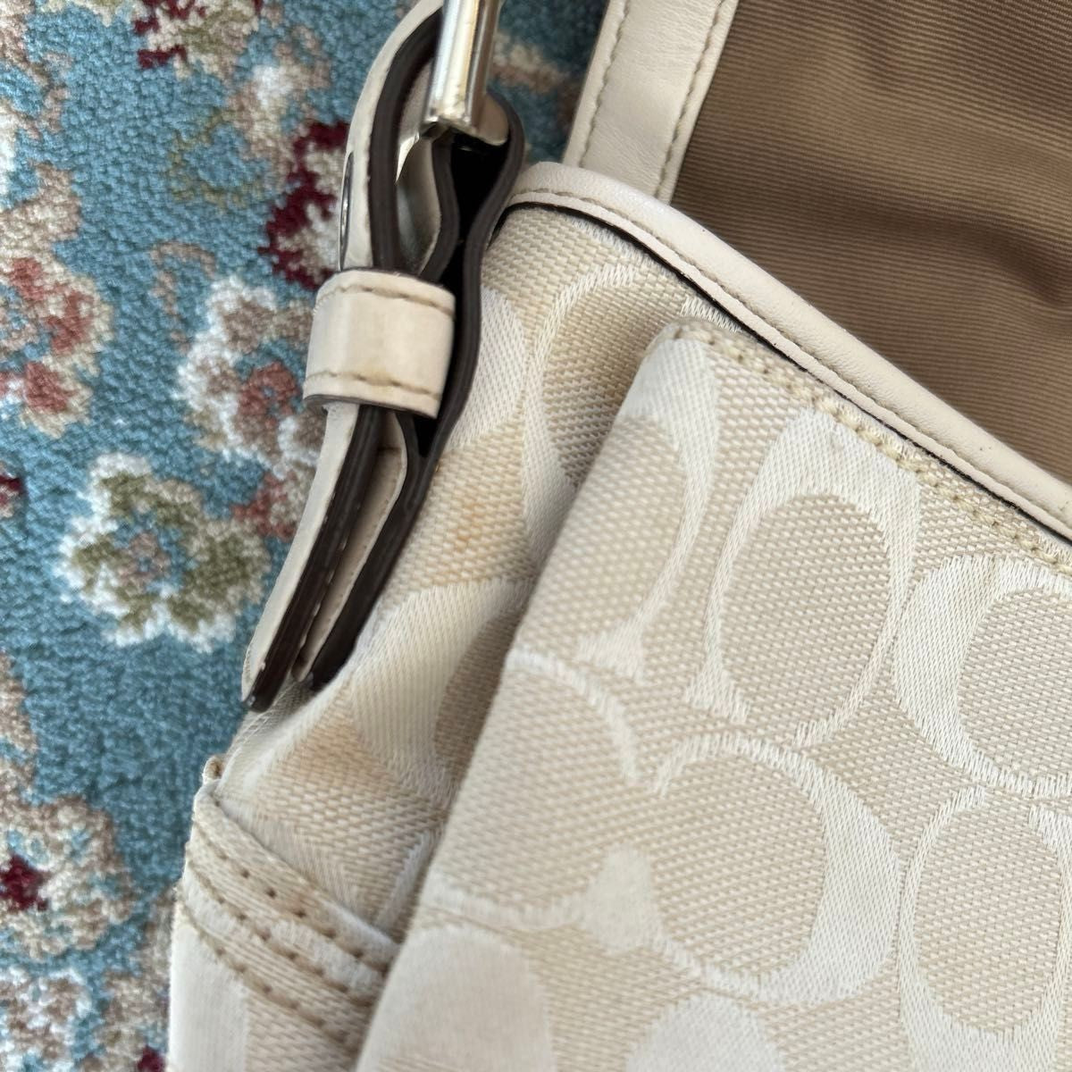 Vintage Coach Soho Shoulder Bag β White Leather π€