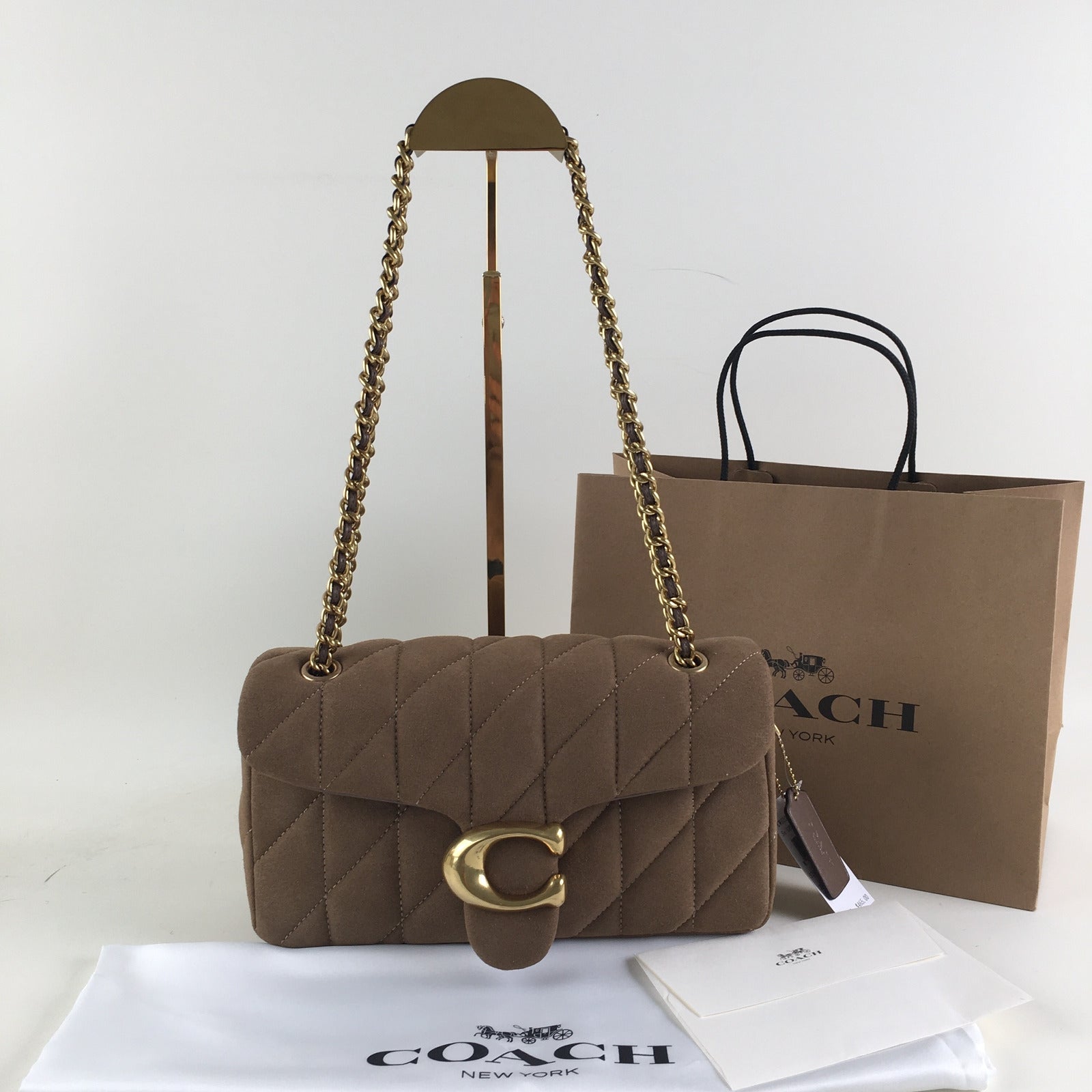 COACH Tabby 20 Shoulder Bag β Quilted Leather CW620 π