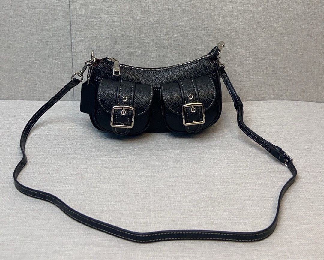 Coach Ashton CM079 Shoulder Bag β Silver & Black π€
