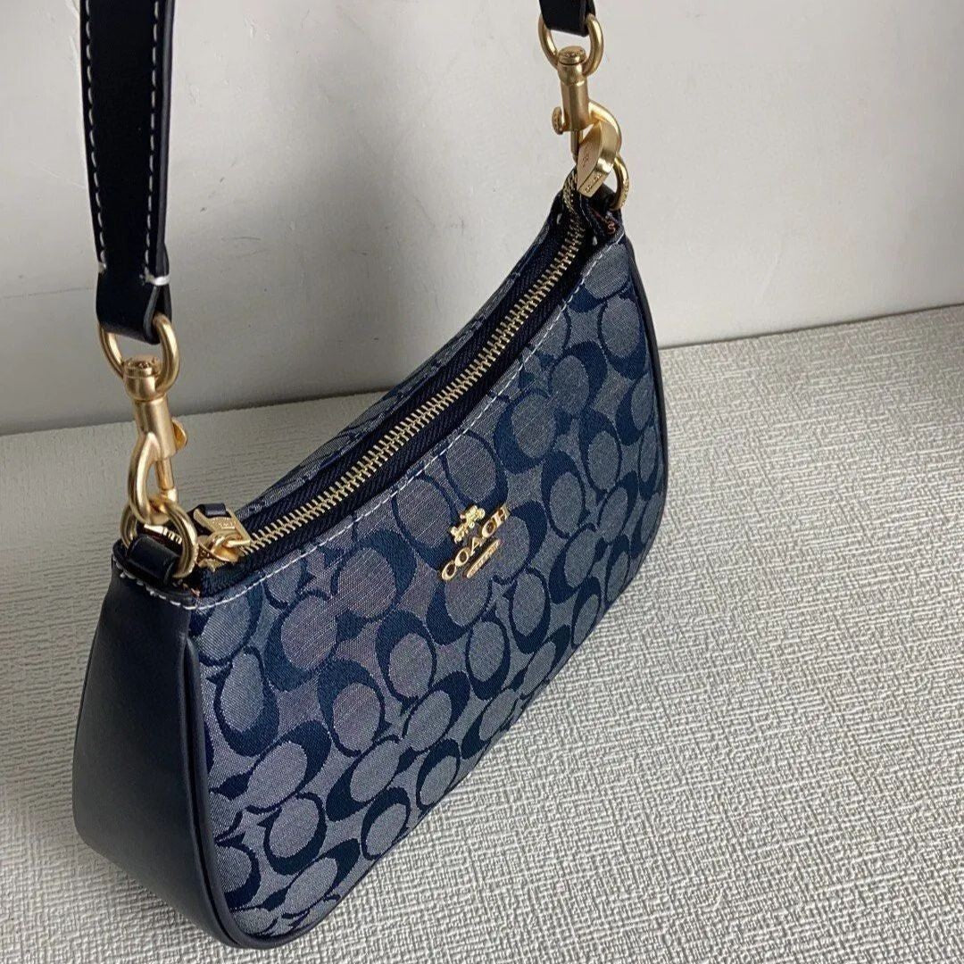 COACH CH139 Teri Shoulder Bag – Signature Chambray Blue
