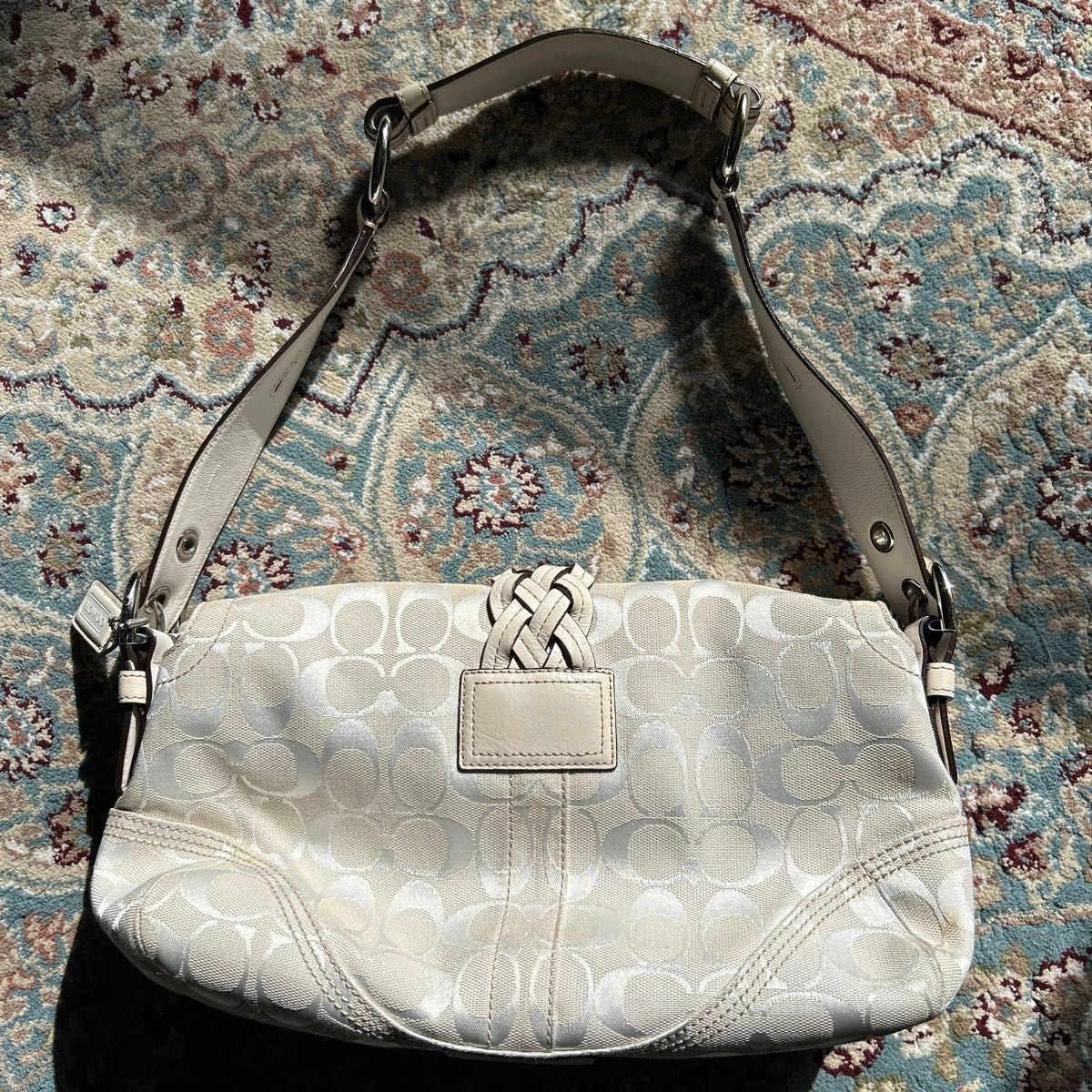 Vintage Coach Soho Shoulder Bag β White Leather π€
