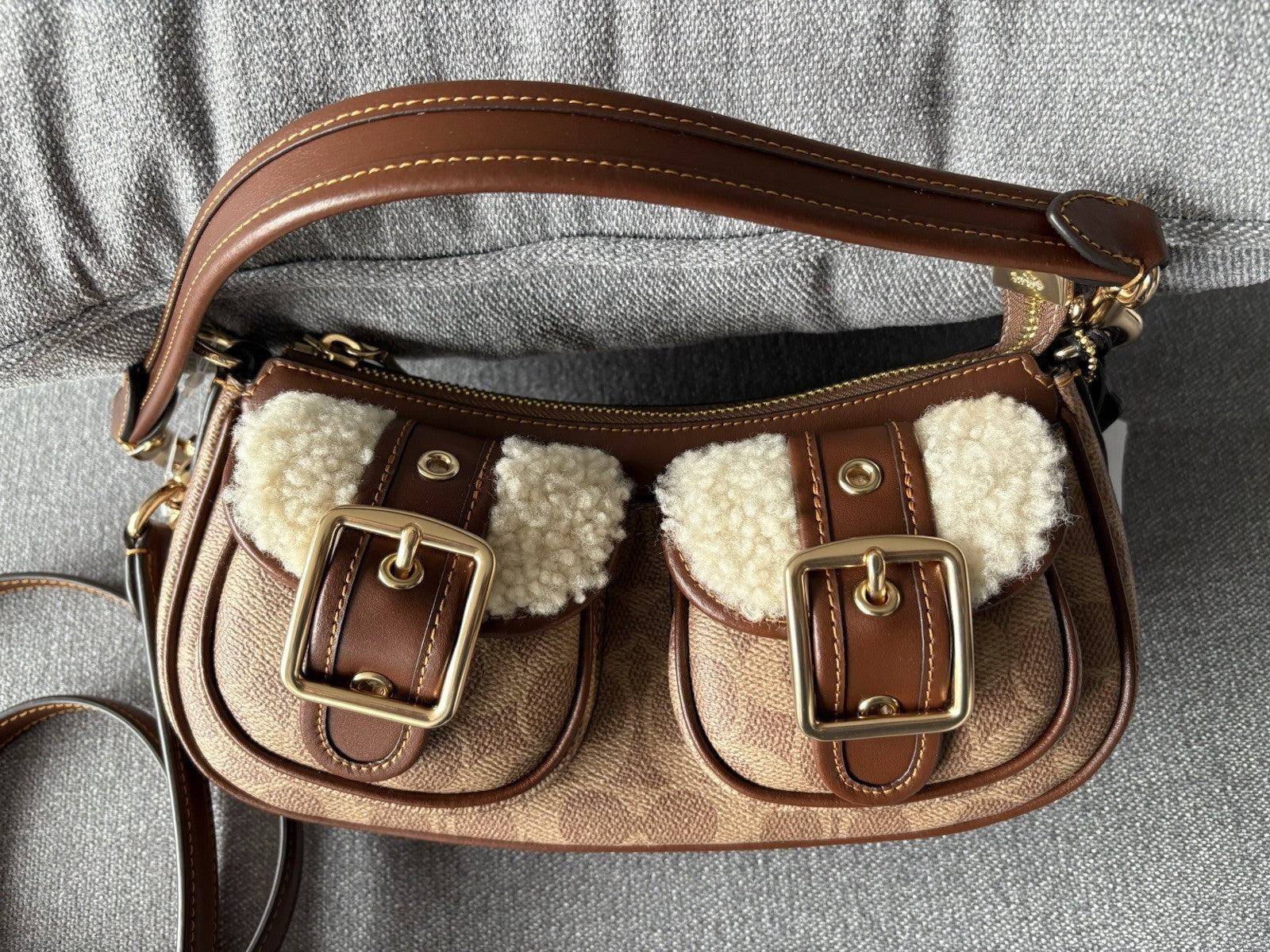 NWT Coach Ashton Crossbody – Brown Signature Canvas 🤎