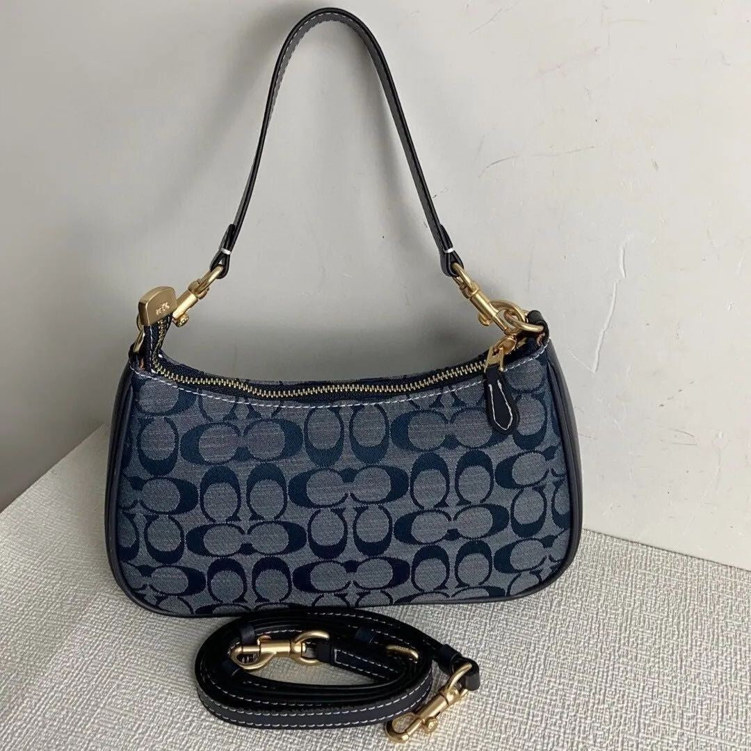 COACH CH139 Teri Shoulder Bag – Signature Chambray Blue