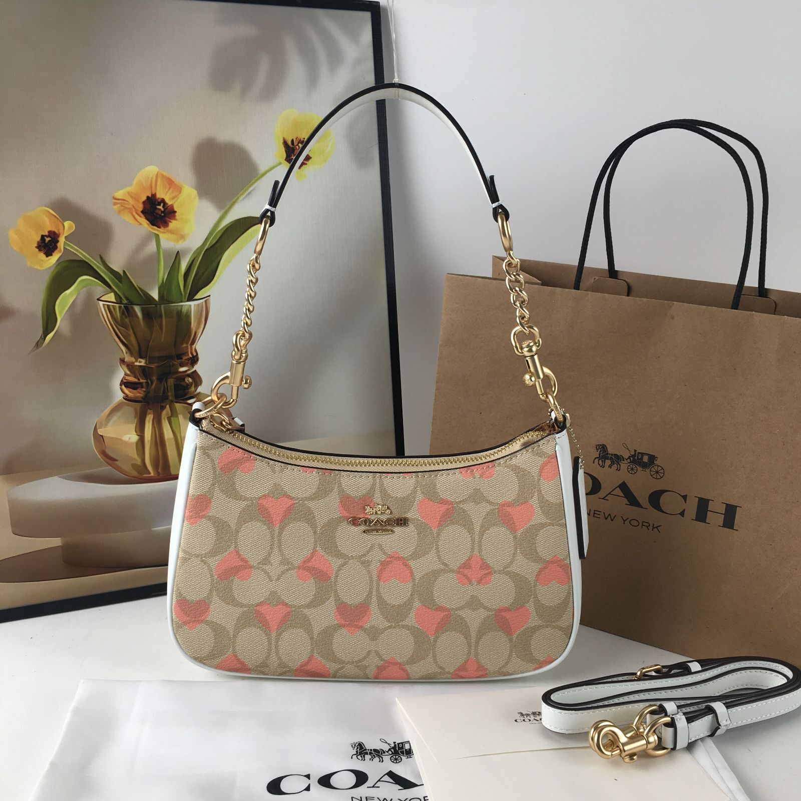 COACH Teri Heart Print Shoulder Crossbody Bag – Signature Canvas, Black, CP190 ❤️👜