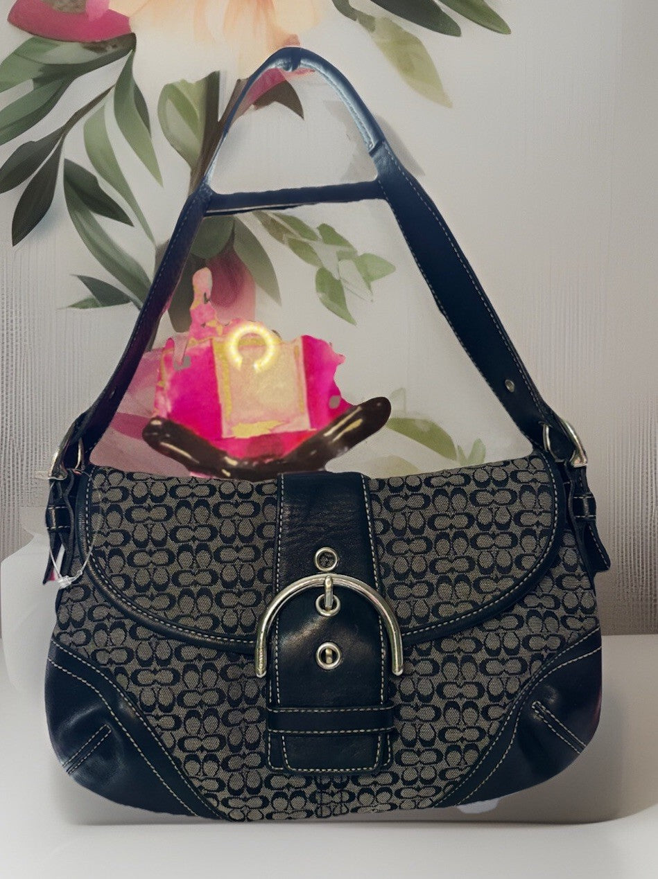 Vintage Coach Mini Soho Buckle Bag – Black/Grey 🖤