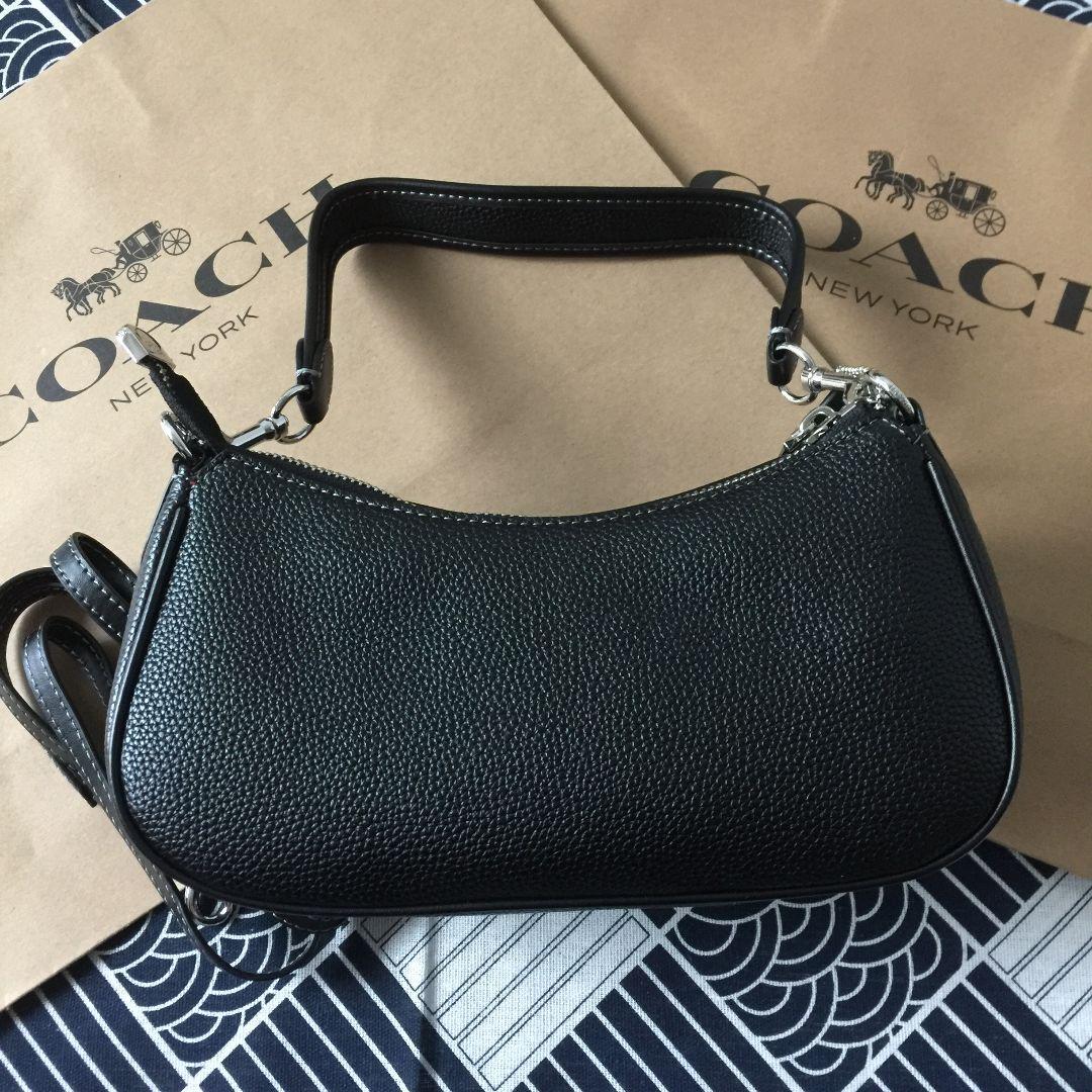 COACH CM079 Ashton Shoulder Bag – Black Leather & Silver Hardware