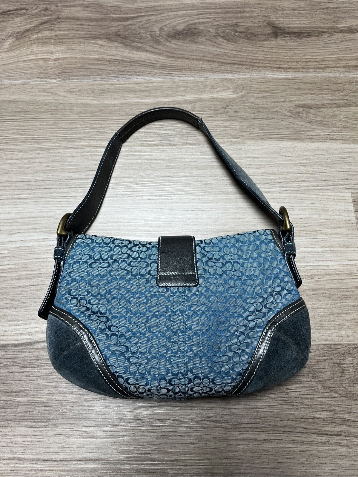Coach 6818 Small Vintage Soho Shoulder Bag 👜